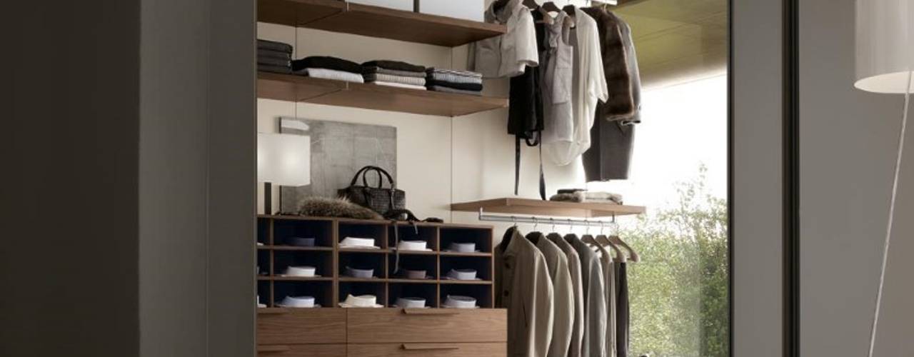 homify Modern dressing room