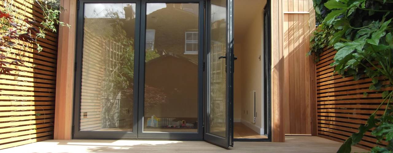 Garden Room in Queens Park, London, Office In My Garden Office In My Garden Jardin moderne