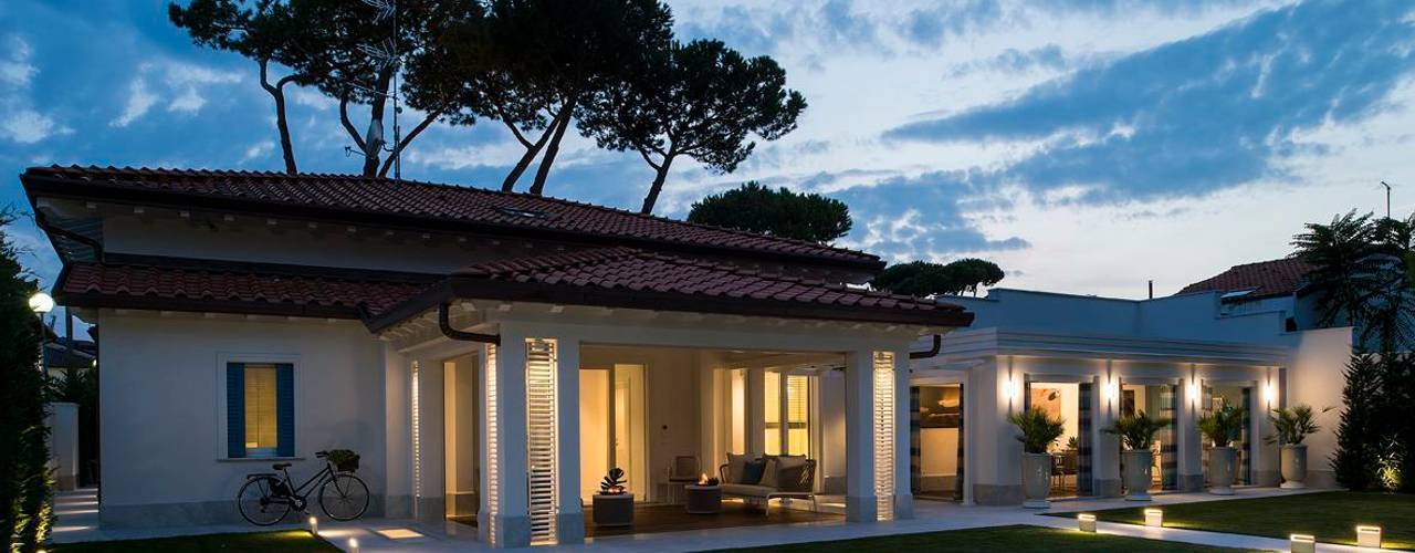 VILLA FORTE dei MARMI -LU- ITALY, Studio Architettura Carlo Ceresoli Studio Architettura Carlo Ceresoli บ้านและที่อยู่อาศัย