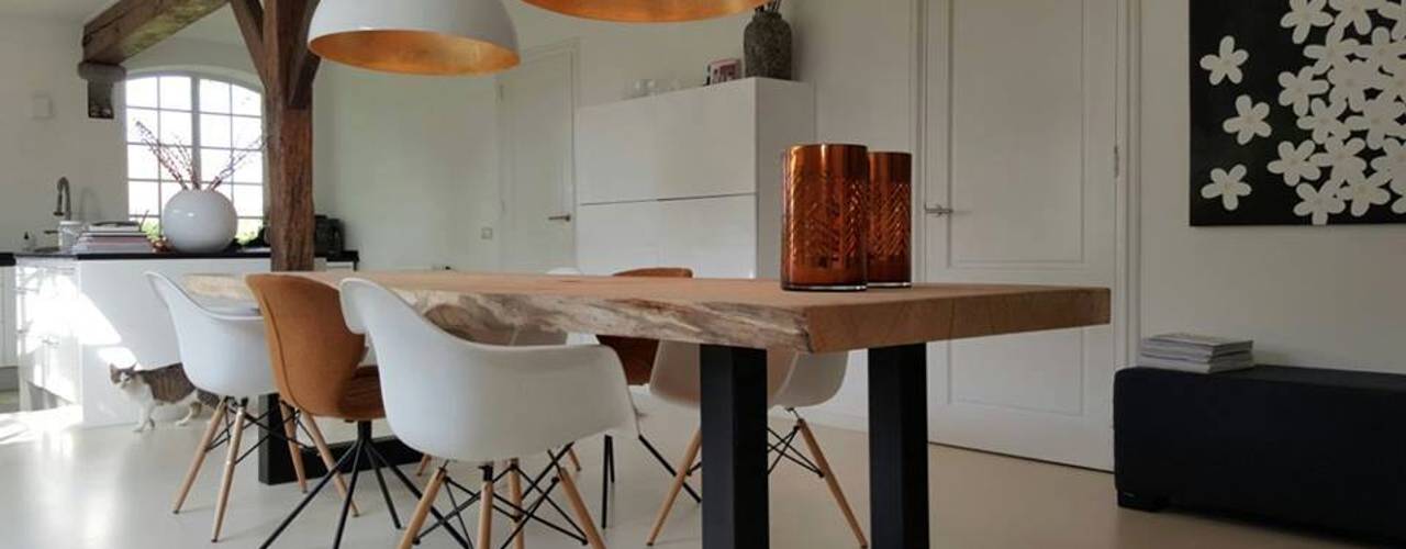 Unieke boomstamtafels voor binnen zoals je ze nooit eerder hebt gezien!, Woodlovesyou&more Woodlovesyou&more Modern dining room