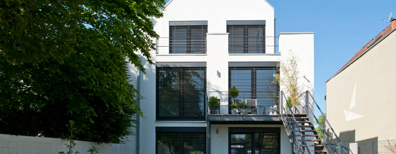 Umbau Einfamilienhaus in Düsseldorf, Architekturbüro J. + J. Viethen Architekturbüro J. + J. Viethen บ้านและที่อยู่อาศัย