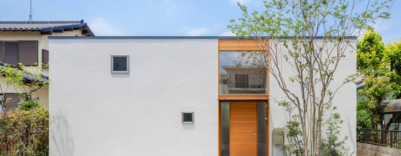 ホワイト ウッドのファサードbest5 木の温もりが映えるモダンなファサード Homify