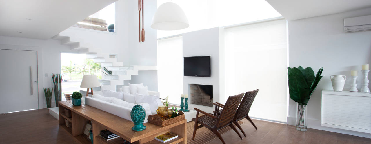 CASA PRAIA, Tweedie+Pasquali Tweedie+Pasquali Living room