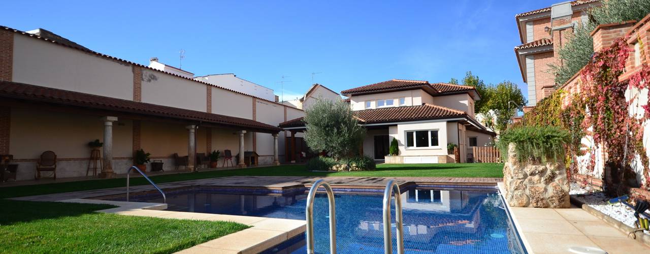 Casa Rústica en Ciudad Real, Canexel Canexel Rustic style houses