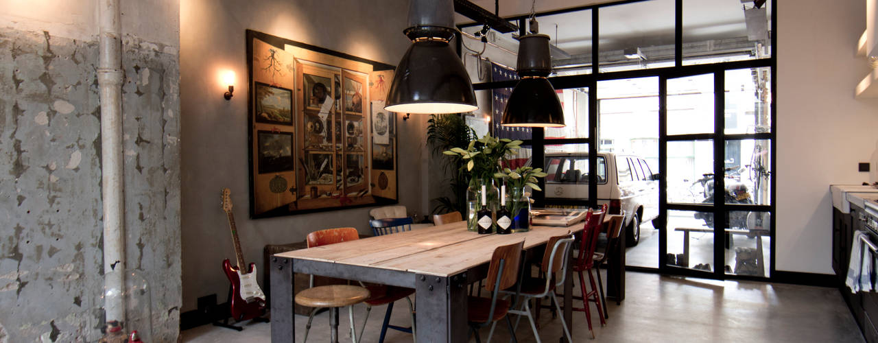 homify Industrial style dining room