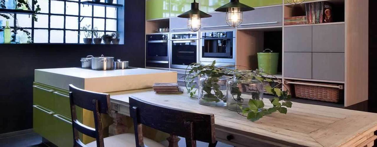 MARIANGEL COGHLAN Kitchen