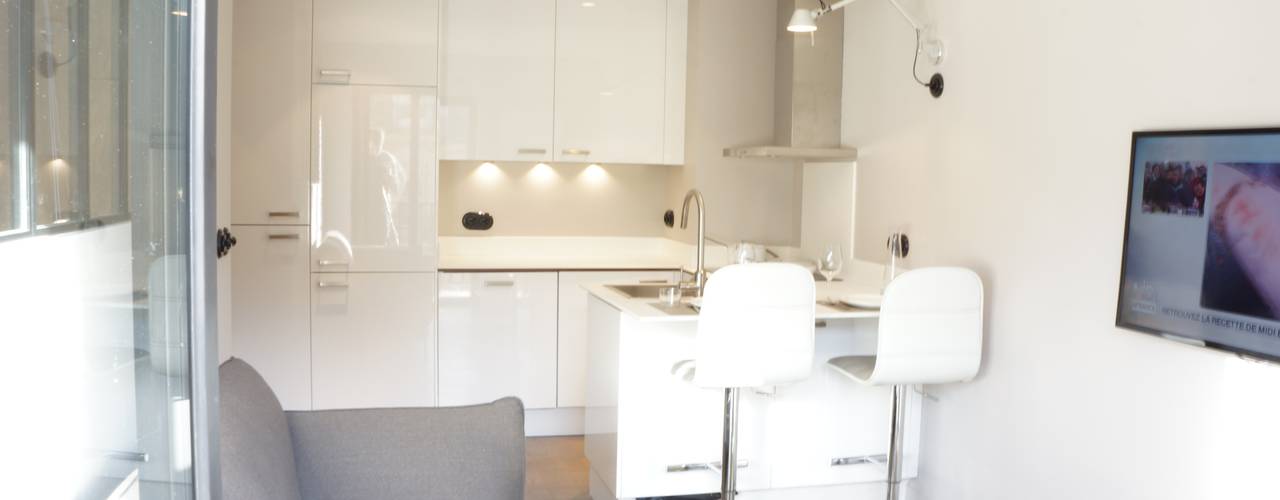 PARIS 17 30m², blackStones blackStones 現代廚房設計點子、靈感&圖片