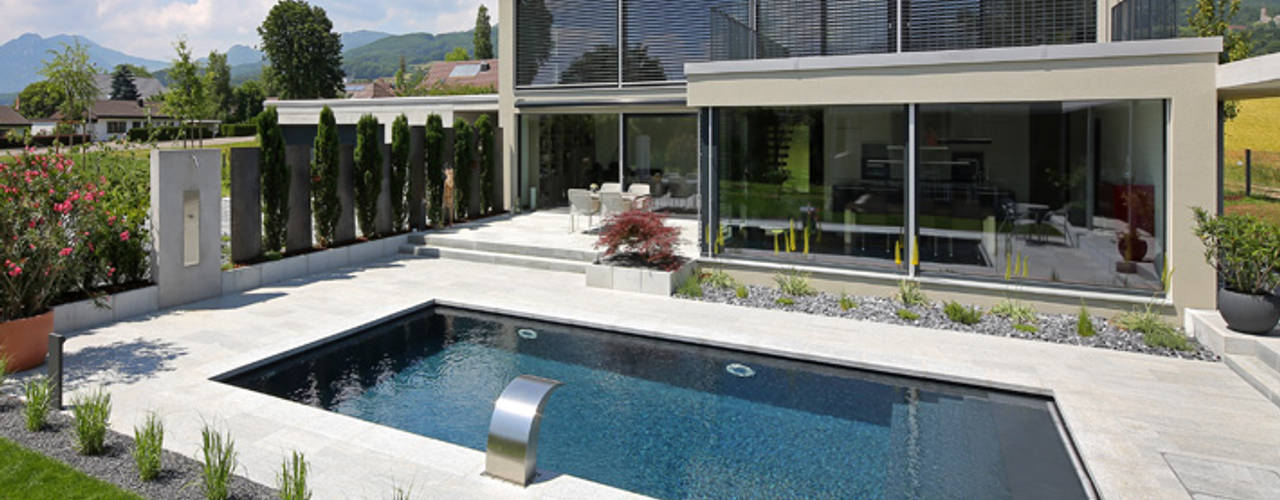 Villa mit Pool, Unica Architektur AG Unica Architektur AG مسبح