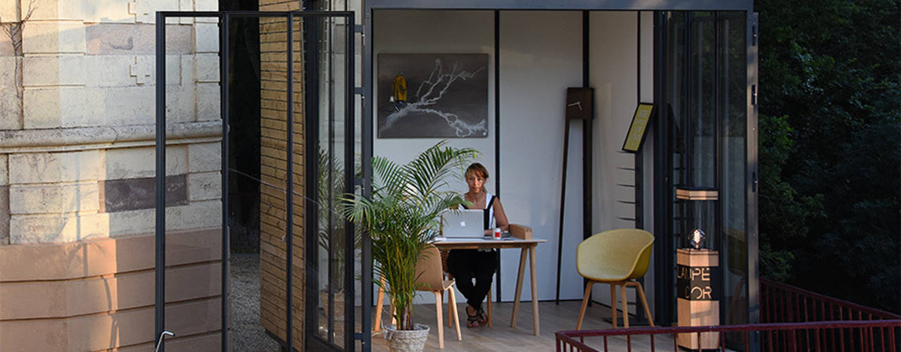 Un CUBE dans mon jardin, Frédéric TABARY Frédéric TABARY Jardines modernos