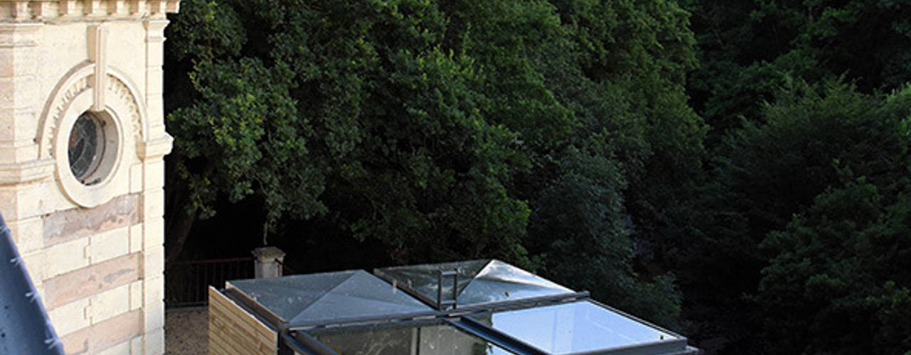 Un CUBE dans mon jardin, Frédéric TABARY Frédéric TABARY Jardines de estilo moderno