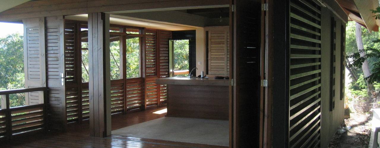 GANNE House - Mayotte Island, STUDY CASE sas d'Architecture STUDY CASE sas d'Architecture Salas de estar tropicais