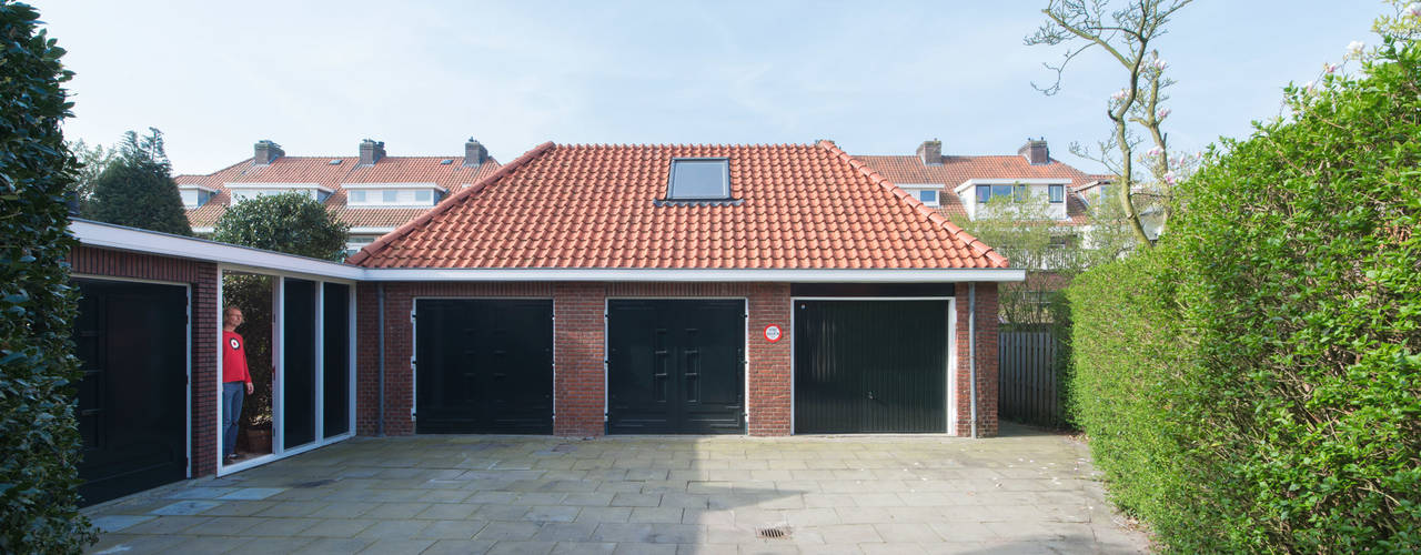 OUTstee, UMBAarchitecten UMBAarchitecten Moderne huizen