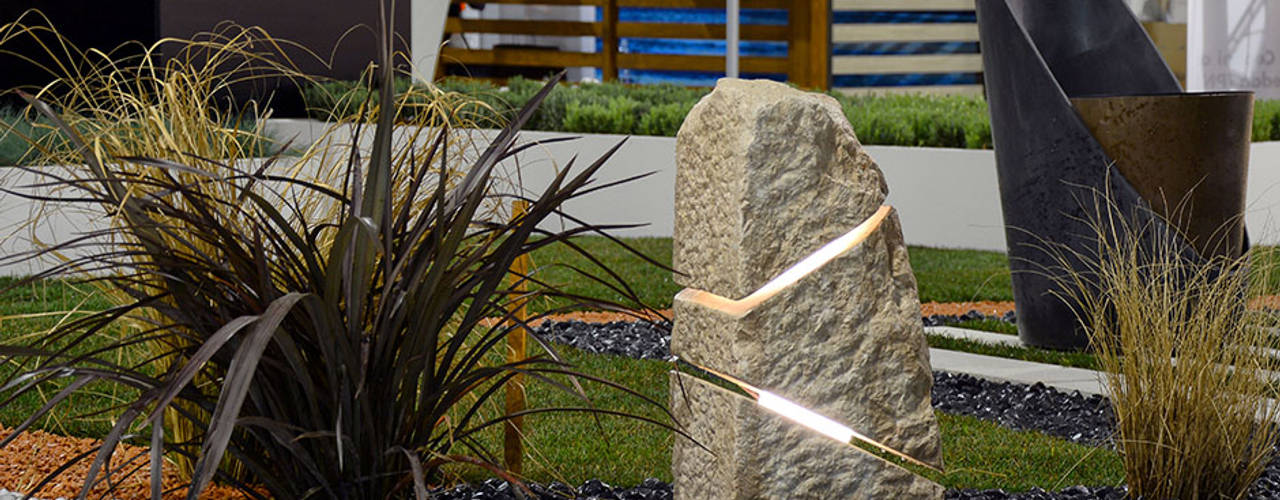 Menhir di Luce, Essenze di Luce Essenze di Luce Jardines modernos