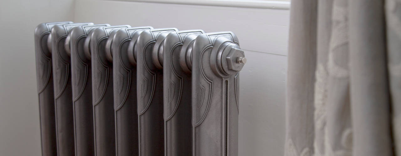 Carron's new stylish cast iron radiators, UKAA | UK Architectural Antiques UKAA | UK Architectural Antiques Pasillos, vestíbulos y escaleras clásicas