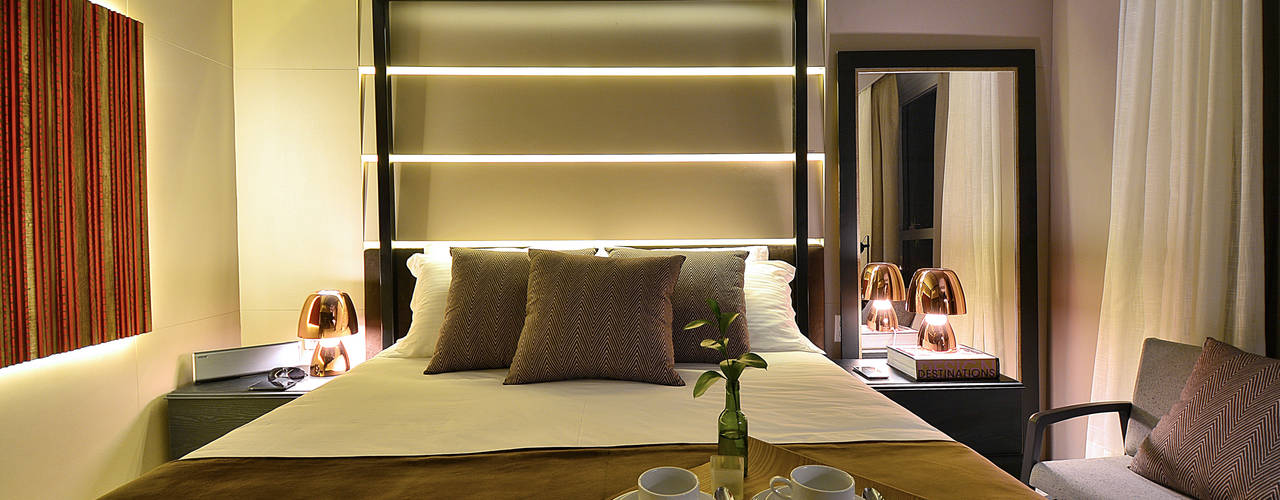 Apartamento de Hotel Luxo Design, Bibiana Menegaz - Arquitetura de Atmosfera Bibiana Menegaz - Arquitetura de Atmosfera Vestidores de estilo moderno