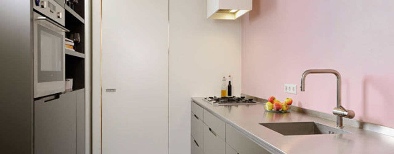 HOME #2, VEVS Interior Design VEVS Interior Design Minimalistische keukens