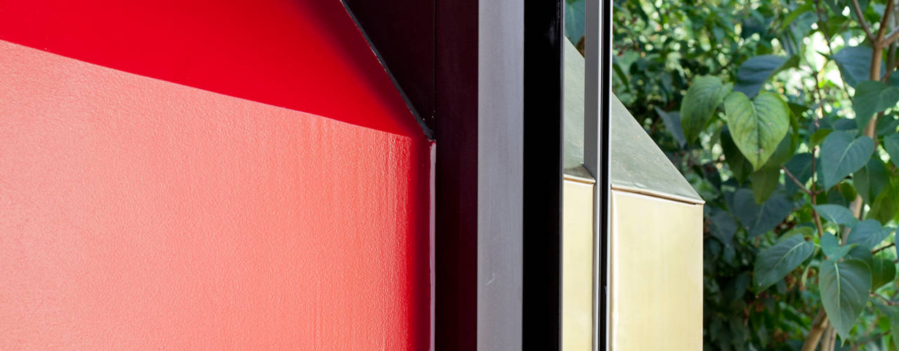 Extension bioclimatique d'une maison individuelle, Ket-Chup Ket-Chup Fenêtres & Portes minimalistes