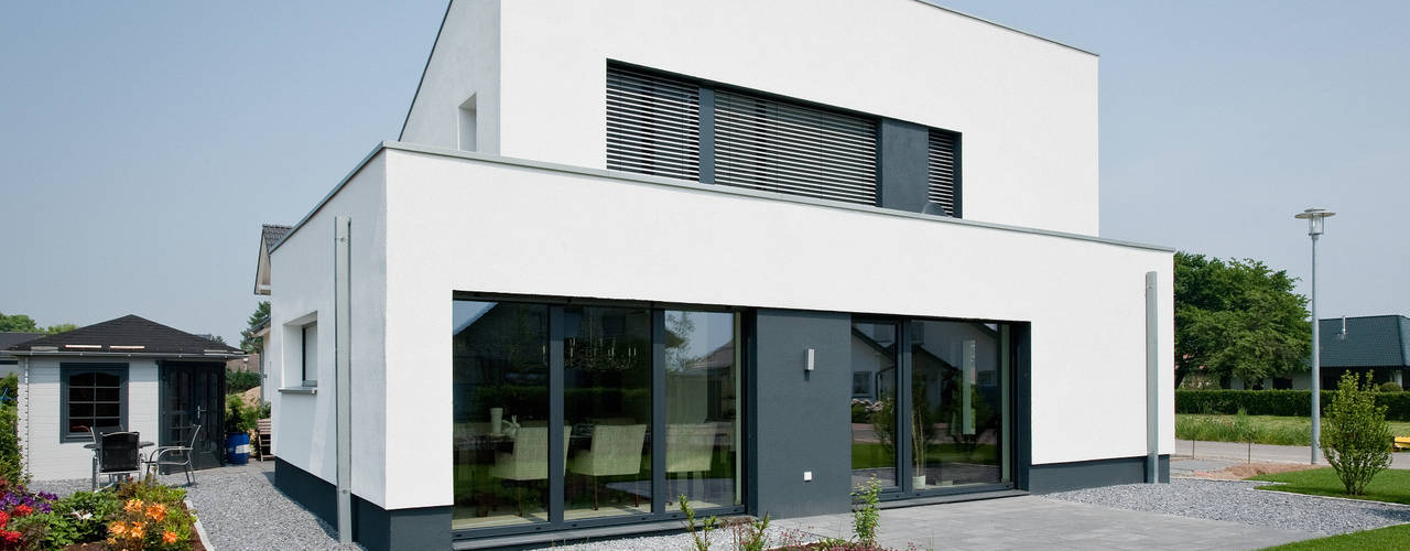 Haus E - Passivhaus des Jahres 2012 (im Auftrag Sommer Passivhaus GmbH), Architektur Jansen Architektur Jansen ミニマルな 家