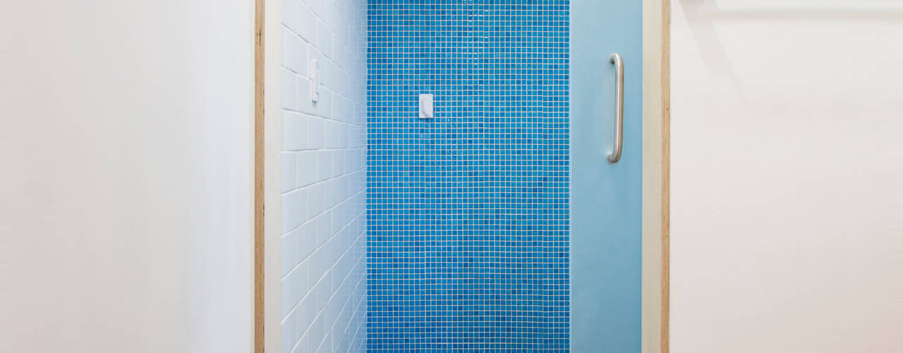 덕산 W-Building, JYA-RCHITECTS JYA-RCHITECTS Ванная комната в стиле модерн