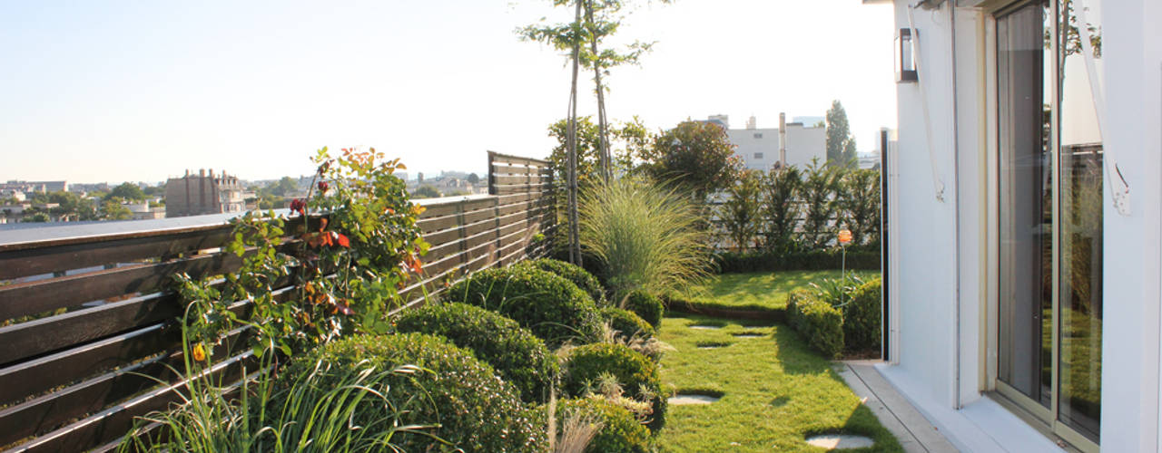 Un Jardin suspendu, FIORELLINO paysagiste FIORELLINO paysagiste Balcone, Veranda & Terrazza in stile eclettico