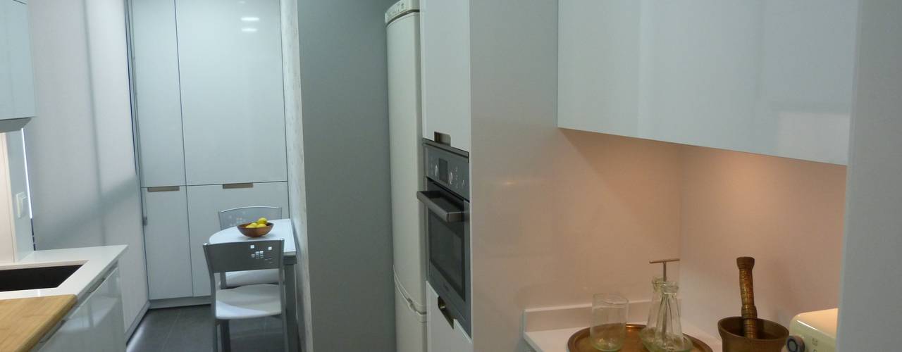 Reforma E&E. Ampliación de cocina con lavadero, RENOVA INTERIORS RENOVA INTERIORS Modern kitchen