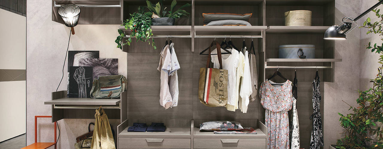 Del caos al orden: la mejor forma de guardar tu ropa ordenada en un closet  ideal