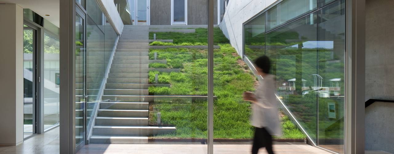 Guesthouse Rivendell, KWAK, HEESOO [IDMM Architects] KWAK, HEESOO [IDMM Architects] Modern corridor, hallway & stairs