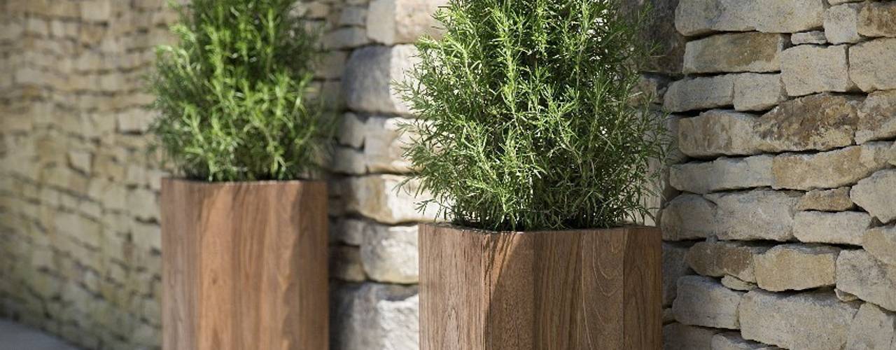 Teak Garden Planters , Cubes or Tall Squares, Ingarden Ltd Ingarden Ltd Jardines modernos