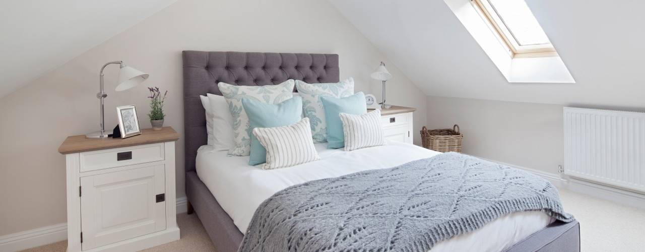 Cotswold Cottage, Emma & Eve Interior Design Ltd Emma & Eve Interior Design Ltd Quartos campestres