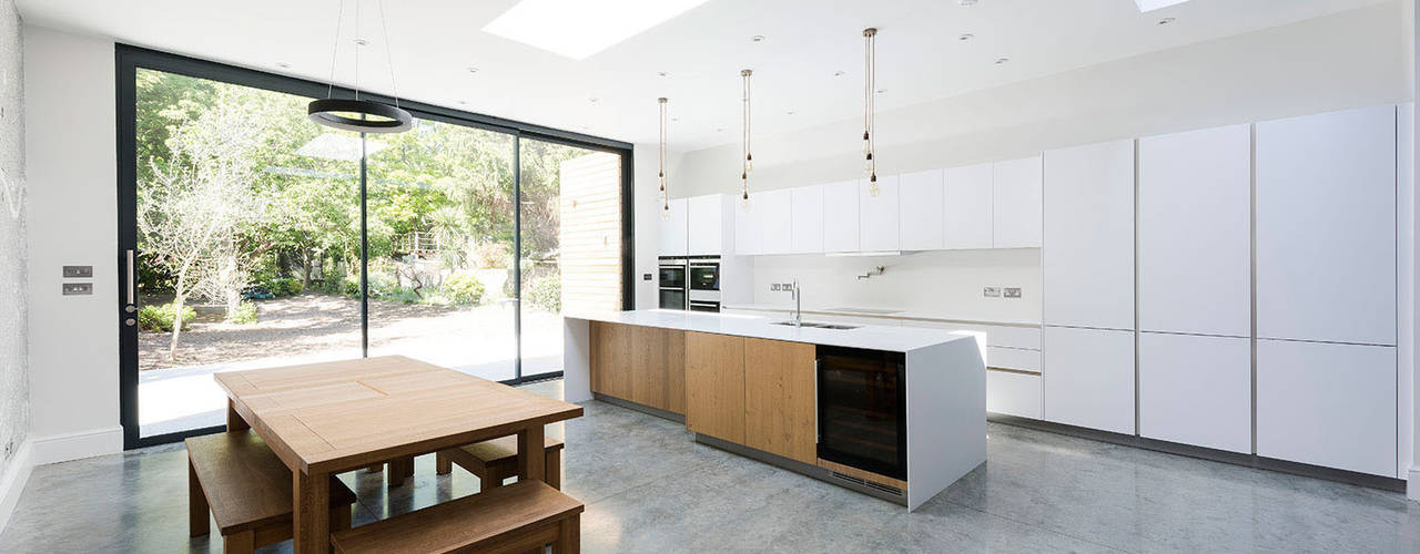 St Mary's Crescent, London - Kitchen Extension, Grand Design London Ltd Grand Design London Ltd Minimalist dining room