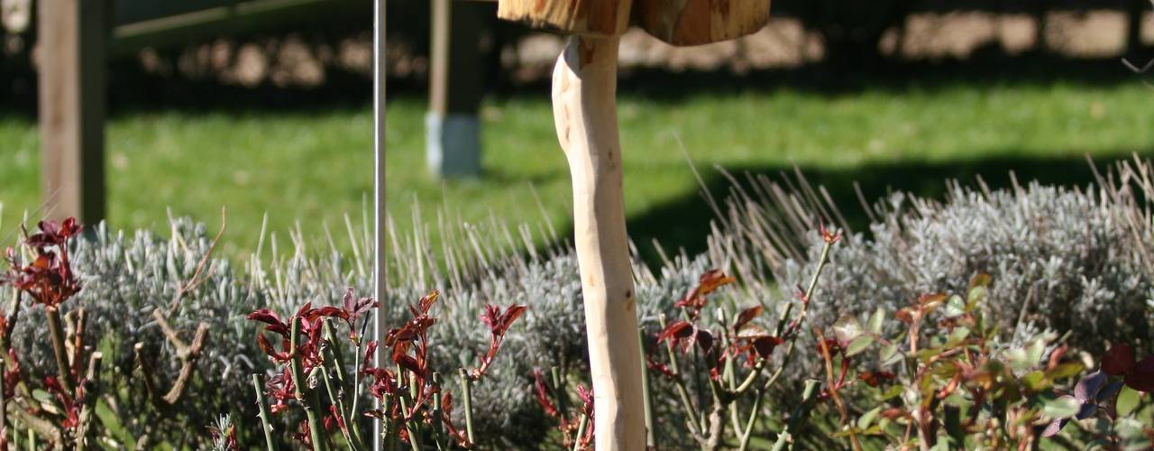 Blumen zu jeder Jahreszeit, Holzwerkerin Eving Holzwerkerin Eving Jardines de estilo rural