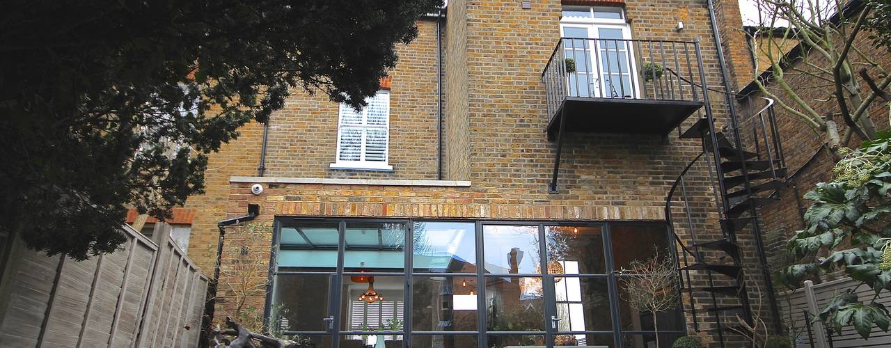 Full House Renovation with Crittall Extension, London, HollandGreen HollandGreen Industrial style houses