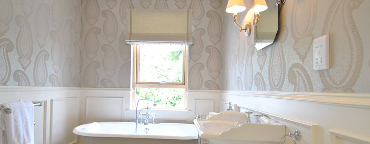 MULROY BAY, DONEGAL, CLAIRE HAMMOND INTERIORS CLAIRE HAMMOND INTERIORS Classic style bathroom