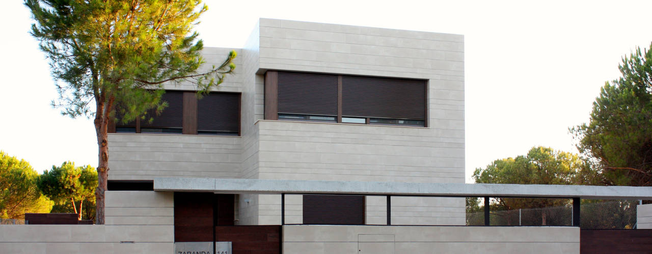 Casa Zaranda, LAR arquitectura LAR arquitectura Casas modernas