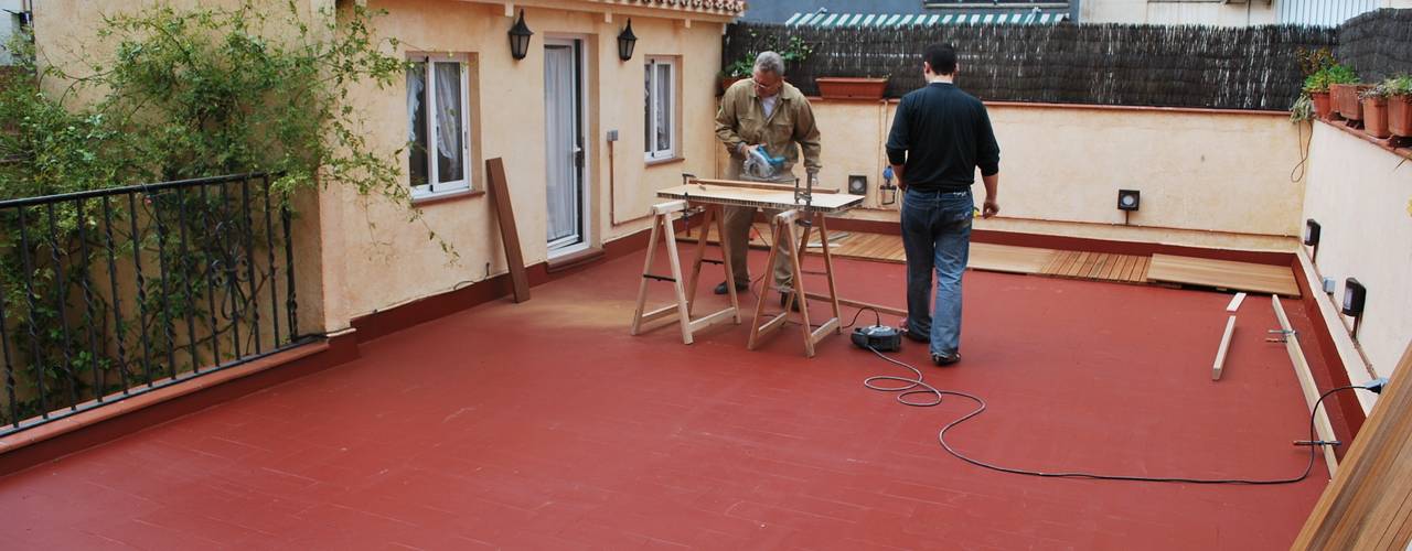 Construcción de una terraza, Vicente Galve Studio Vicente Galve Studio Śródziemnomorski balkon, taras i weranda