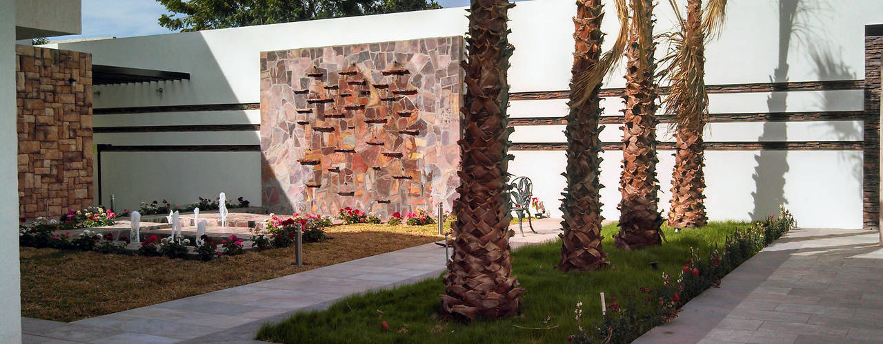 Diseño de Jardin MOA-PITIC, Acrópolis Arquitectura Acrópolis Arquitectura モダンな庭