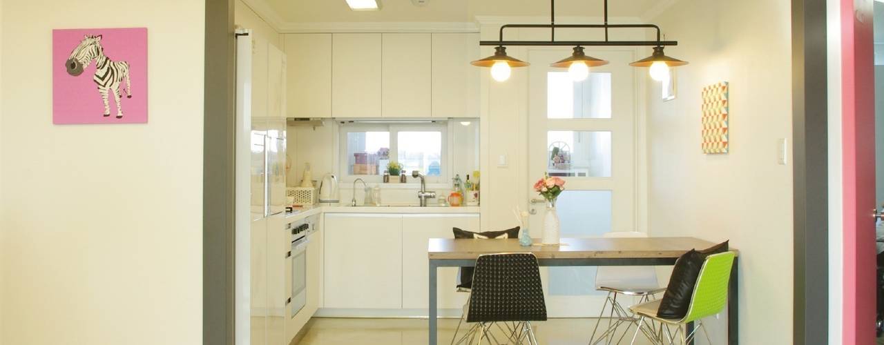 스튜디오와 주거공간의 만남, 미루디자인 미루디자인 Modern kitchen