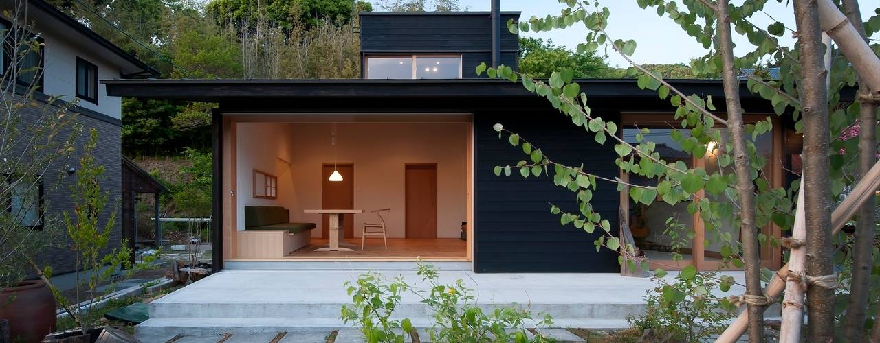A modern house with minimalistic interiors | homify