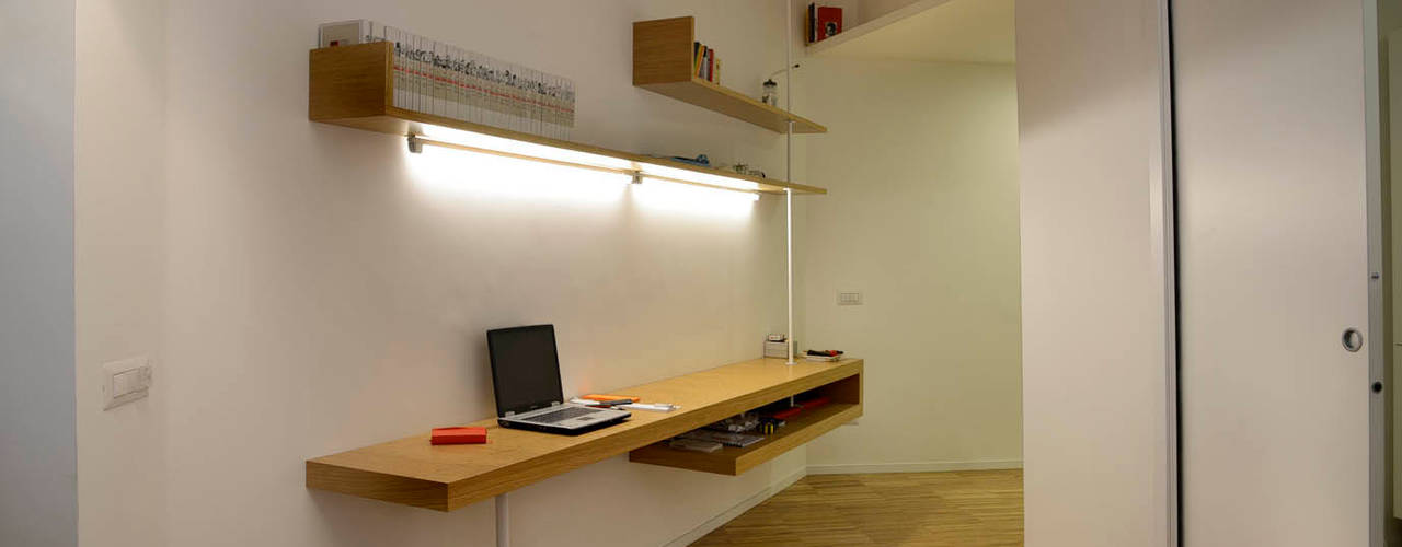 homify Modern study/office