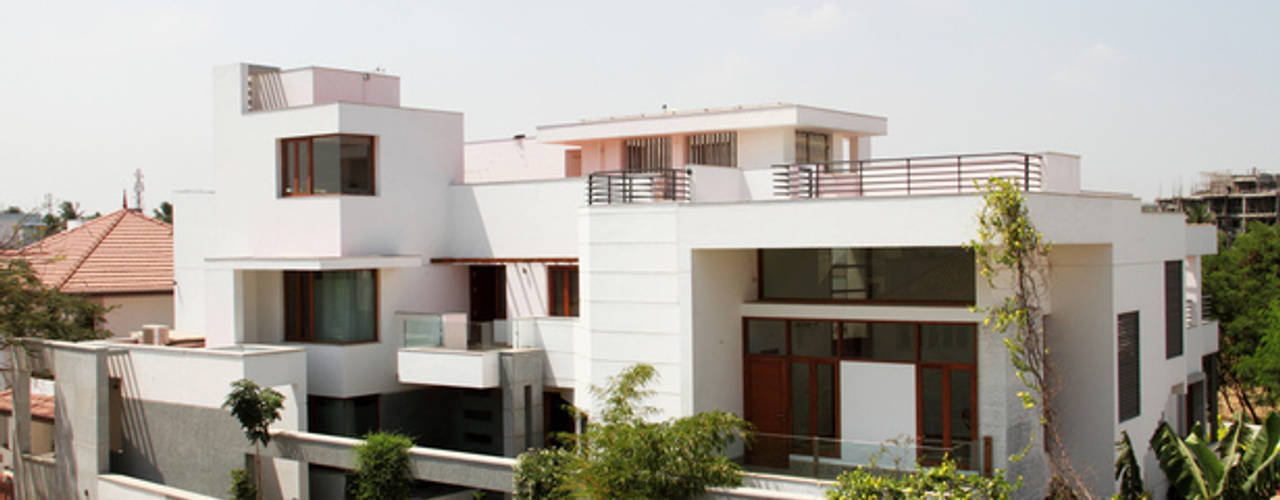 RESIDENCE FOR MRS. & MR. VASUKI RAJAGOPALAN, Muraliarchitects Muraliarchitects منازل