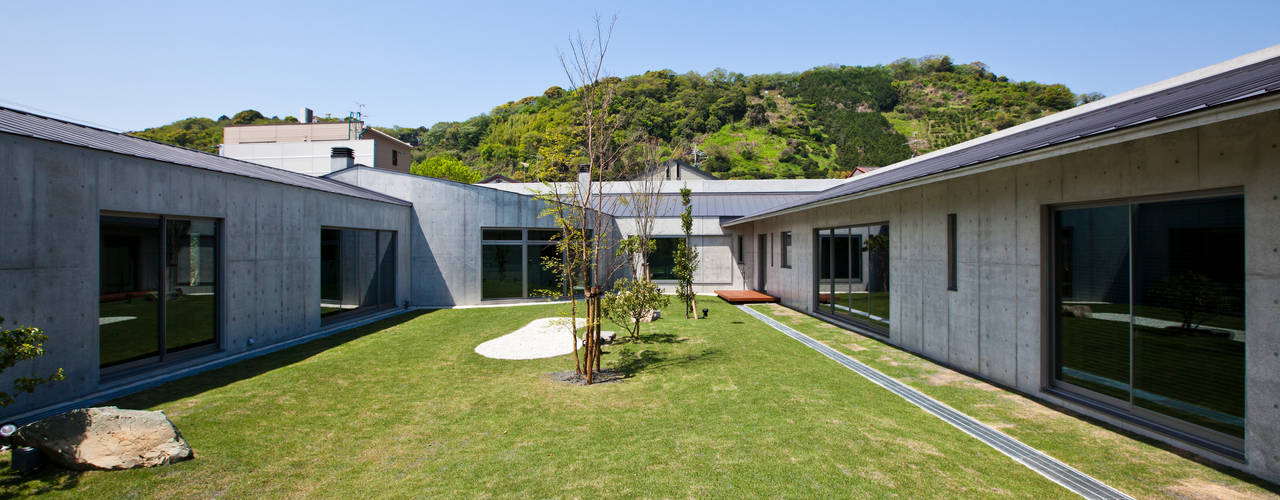 AH2, 依田英和建築設計舎 依田英和建築設計舎 Jardines de estilo moderno