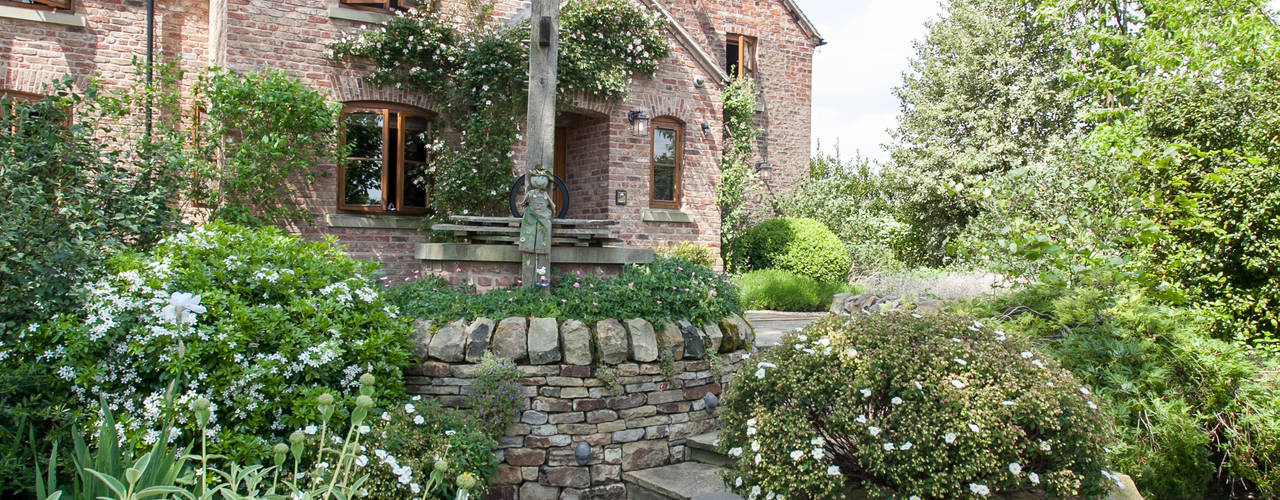 Cottage Garden, Cheshire, Barnes Walker Ltd Barnes Walker Ltd Rustic style garden