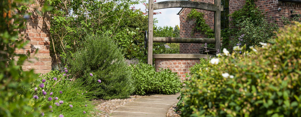 Cottage Garden, Cheshire, Barnes Walker Ltd Barnes Walker Ltd Jardines de estilo rústico