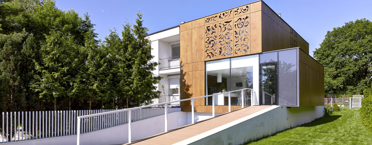 PERFORATED HOUSE EXTERIOR , KLUJ ARCHITEKCI KLUJ ARCHITEKCI Modern Evler