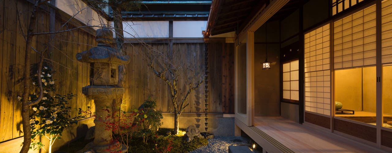 現代に息づく京都の町家, 一級建築士事務所 (有)ＢＯＦアーキテクツ 一級建築士事務所 (有)ＢＯＦアーキテクツ Jardines de estilo asiático
