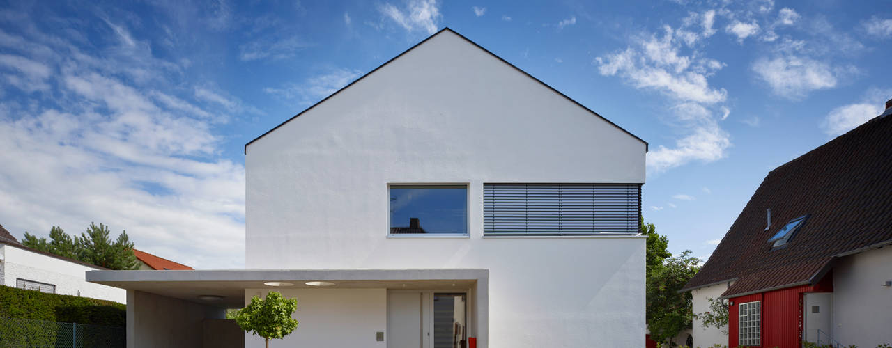 Modernes Einfamilienhaus mit puristischer Note, Marcus Hofbauer Architekt Marcus Hofbauer Architekt Casas estilo moderno: ideas, arquitectura e imágenes