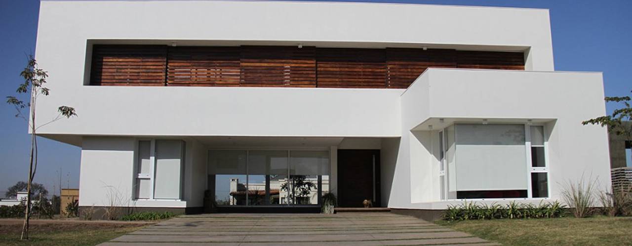 De líneas puras - Casa N Los Olivos, CB Design CB Design منازل