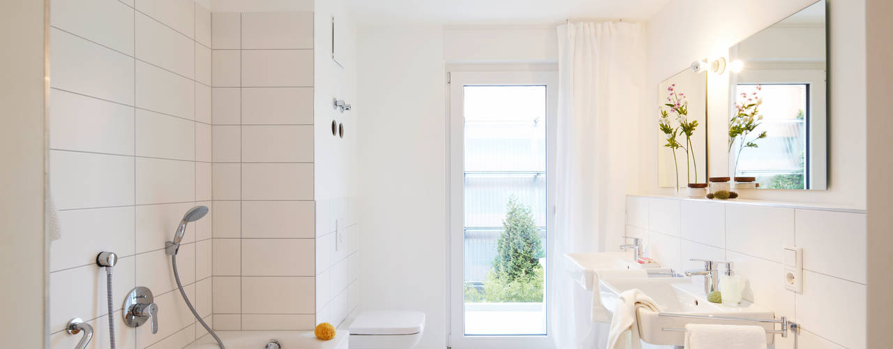 Musterwohnung, Home Staging Bavaria Home Staging Bavaria Modern Bathroom White