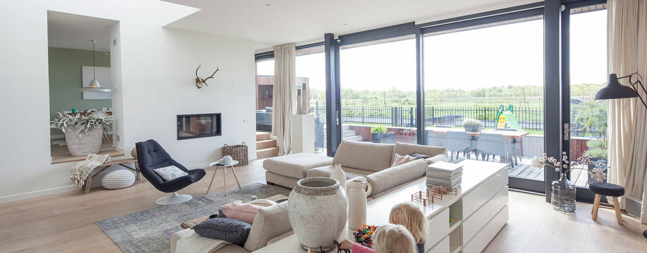 Woonhuis Ter Borch, Groningen, De Zwarte Hond De Zwarte Hond Modern living room