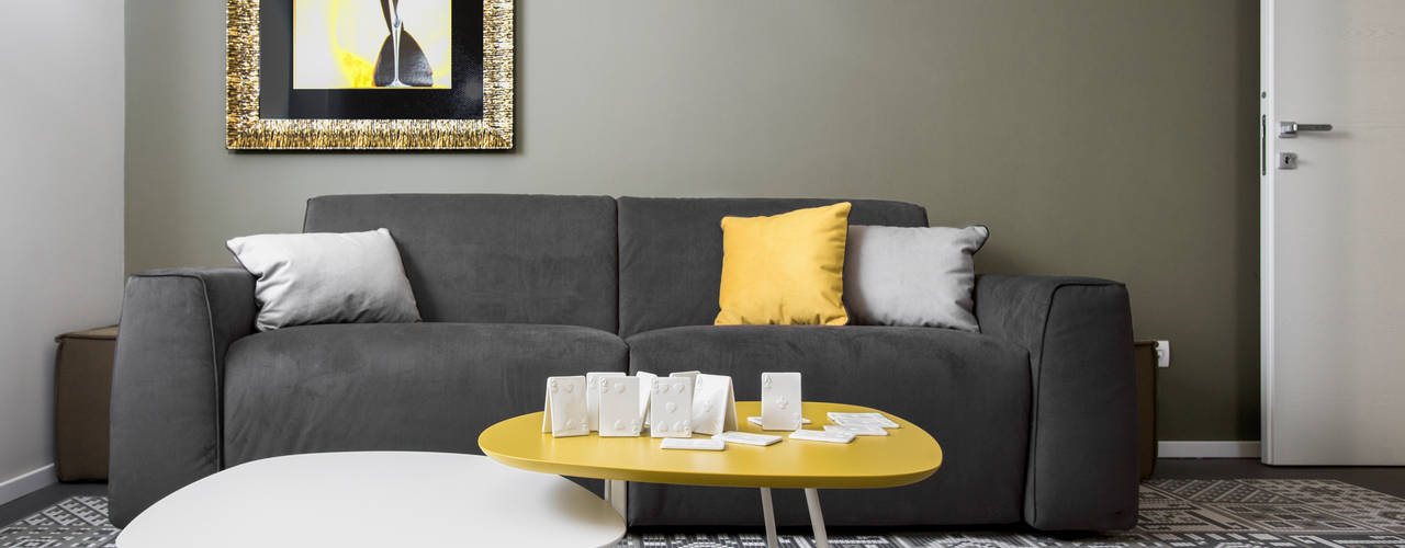 Double "Y" project: it's young and yellow mood, Studio Andrea Castrignano Studio Andrea Castrignano Modern living room